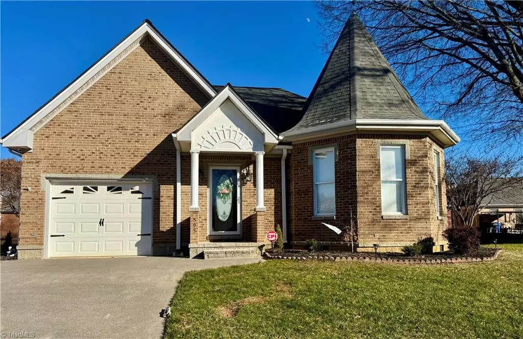 Kernersville, NC 27284,595 Leston Gilbert DR