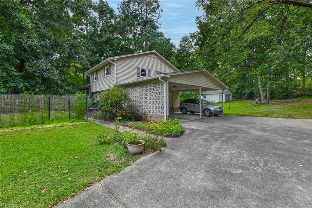 Greensboro, NC 27406,3926 Blumenthal RD