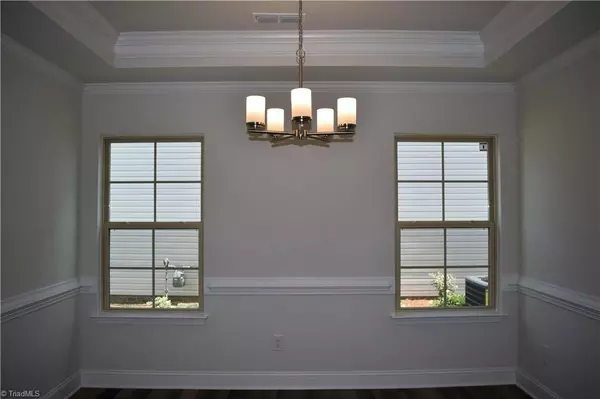 Winston-salem, NC 27127,2933 Flat Rock DR