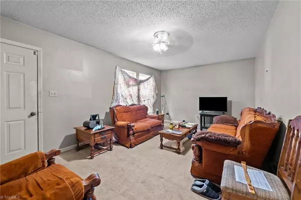 Burlington, NC 27217,1231 Elwood CT