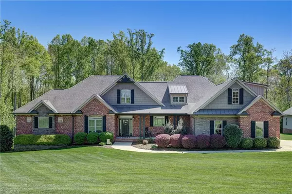 Reidsville, NC 27320,208 Lakeshore DR