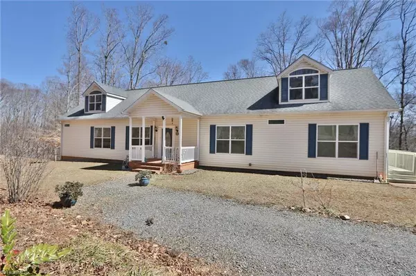 Yadkinville, NC 27055,2717 Todd DR