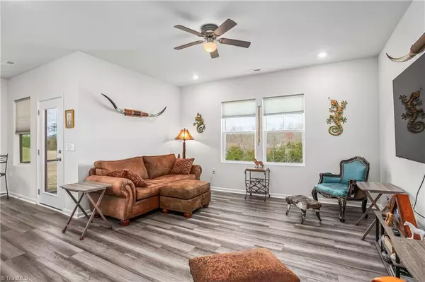 King, NC 27021,110 Cremello DR