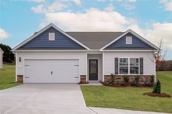 104 Courtland DR,  King,  NC 27021
