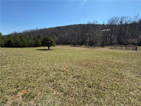 0 Ymca Camp RD, King, NC 27021