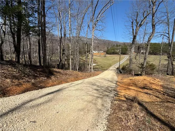 King, NC 27021,2558 Ymca Camp RD