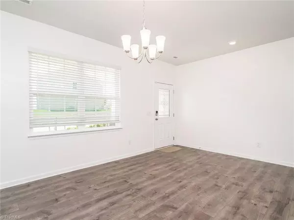 Burlington, NC 27215,516 Spaulding ST