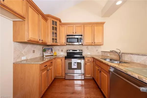 Winston-salem, NC 27127,395 Collingswood DR