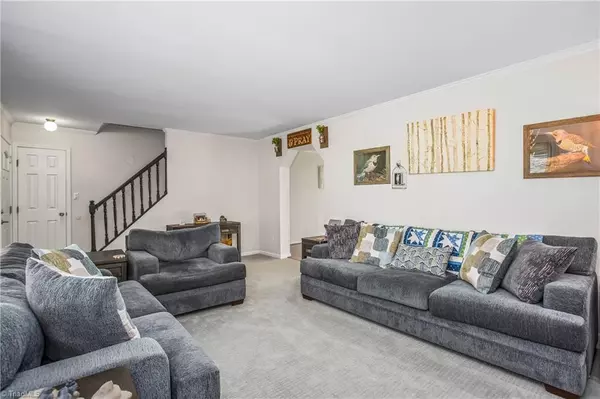 King, NC 27021,112 King Arthur DR