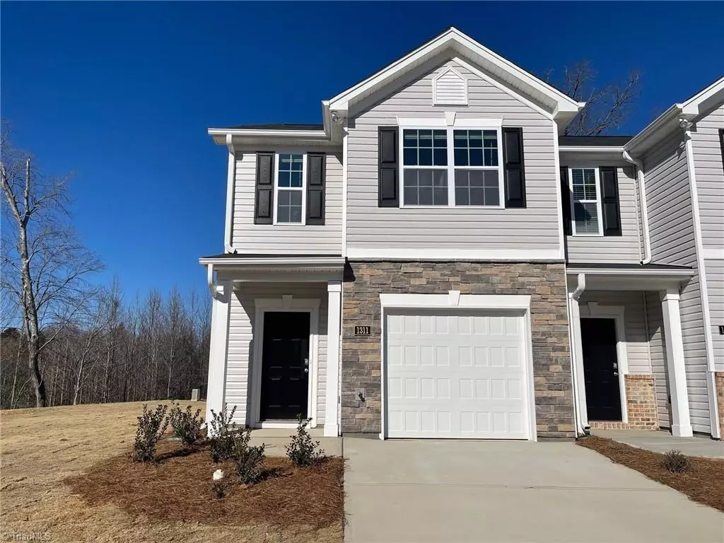 Kernersville, NC 27284,1311 Amberview LN