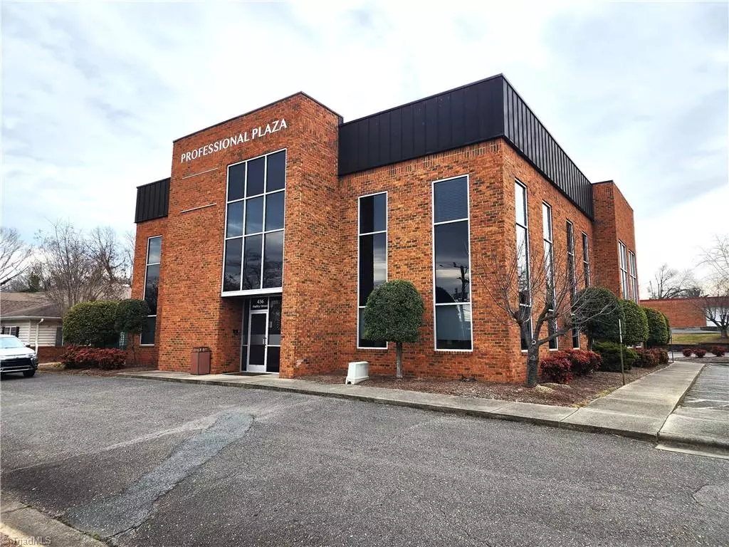 Mount Airy, NC 27030,436 Hadley ST