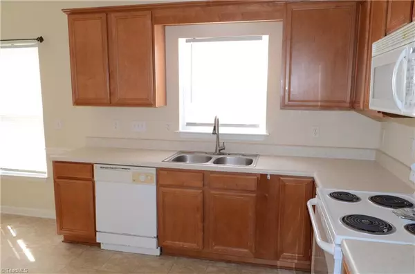 Kernersville, NC 27284,718 Pecan Ridge CIR