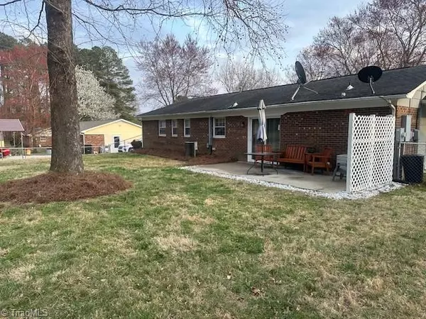 Kernersville, NC 27284,4745 Nokomis DR