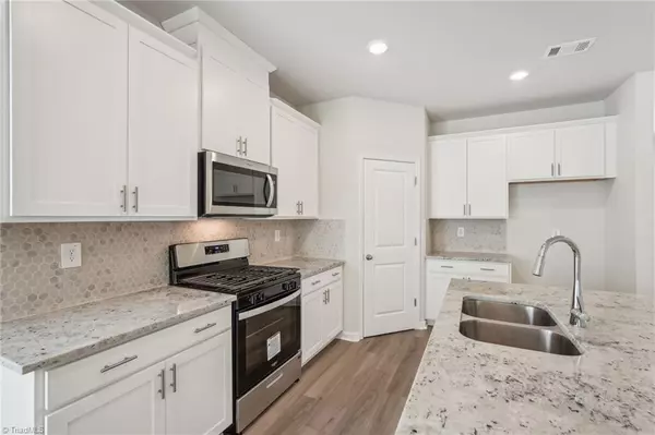 Mocksville, NC 27028,208 Nelson Creek RD