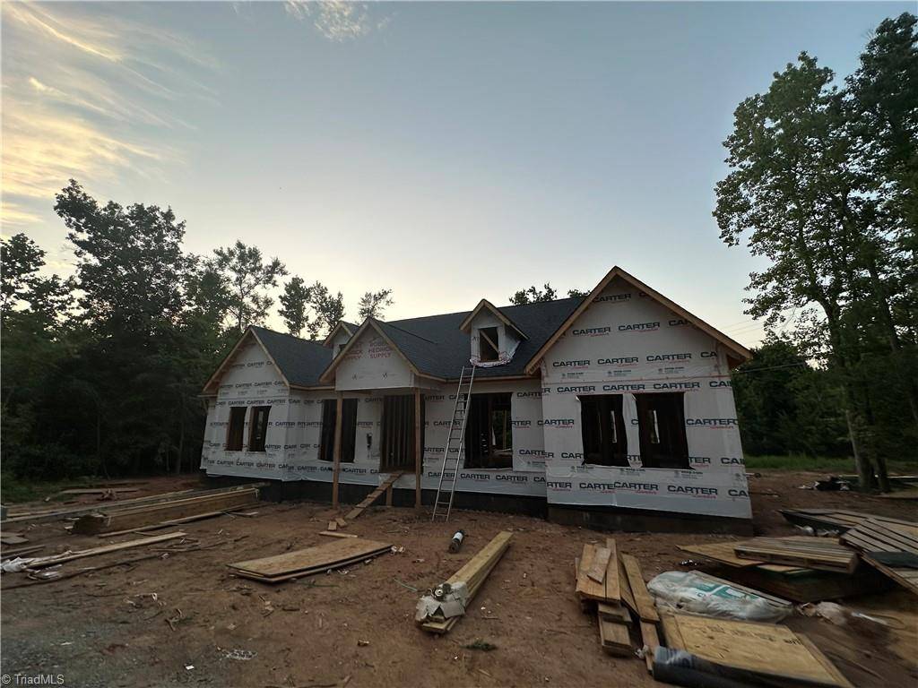 Lexington, NC 27295,218 Ivory LN