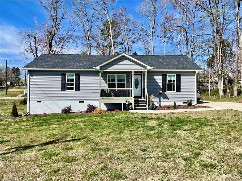 Thomasville, NC 27360,720 Dillon ST