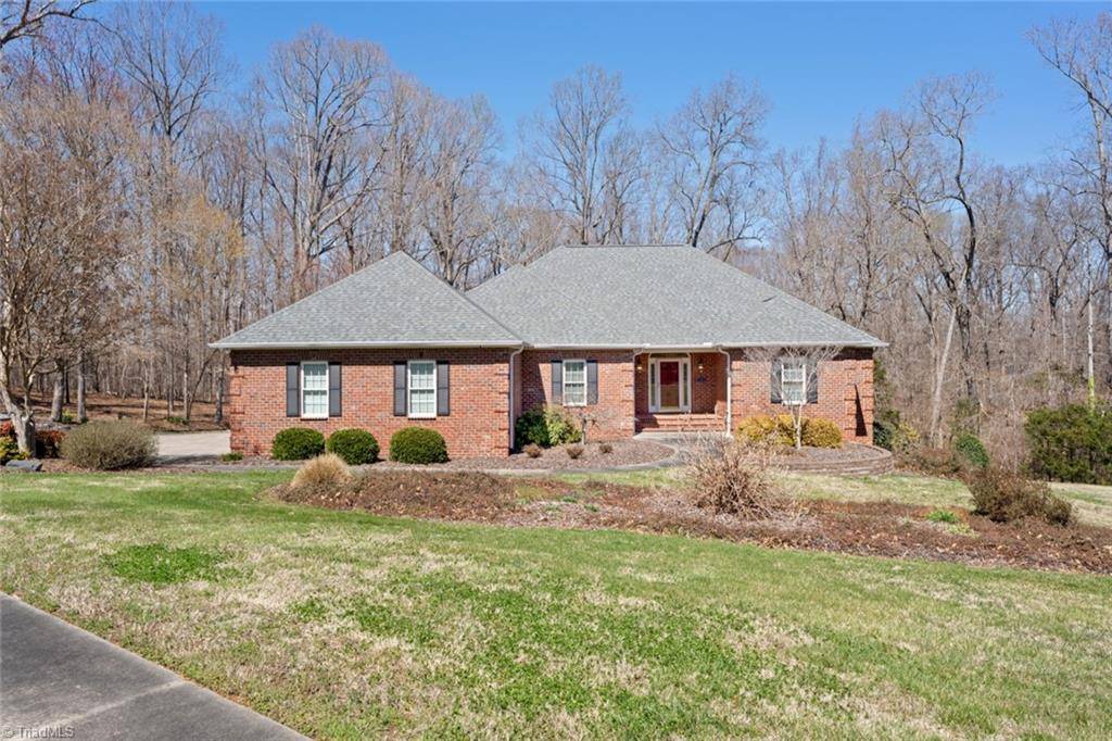 1230 Friedberg Church RD, Winston-salem, NC 27127