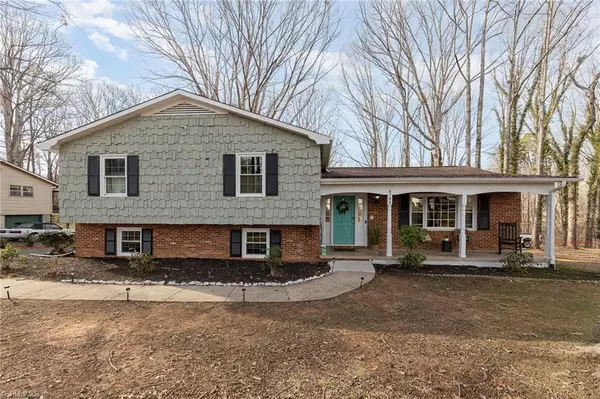 Rural Hall, NC 27045,8788 Circle DR