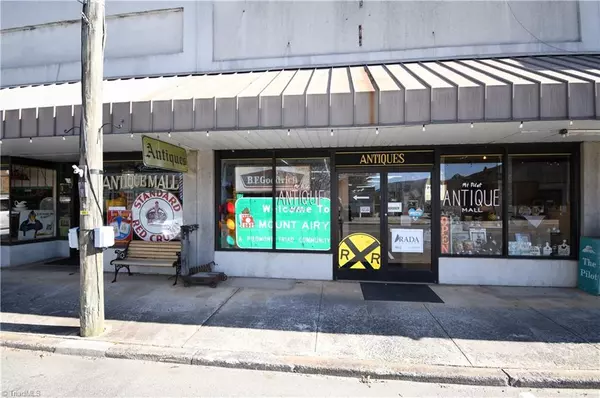 107 & 109 E Main ST, Pilot Mountain, NC 27041