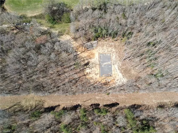 Mocksville, NC 27028,152 Paw Paw LN