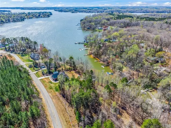 Lexington, NC 27292,1447 Riverside DR