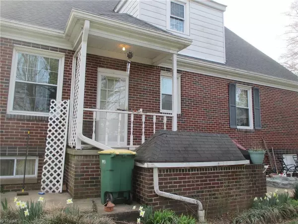 Stoneville, NC 27048,112 Glenn ST