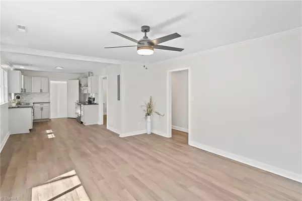 1618 Bridge ST Lexington, NC 27292