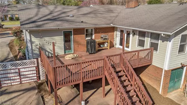 North Wilkesboro, NC 28659,490 Mark LN