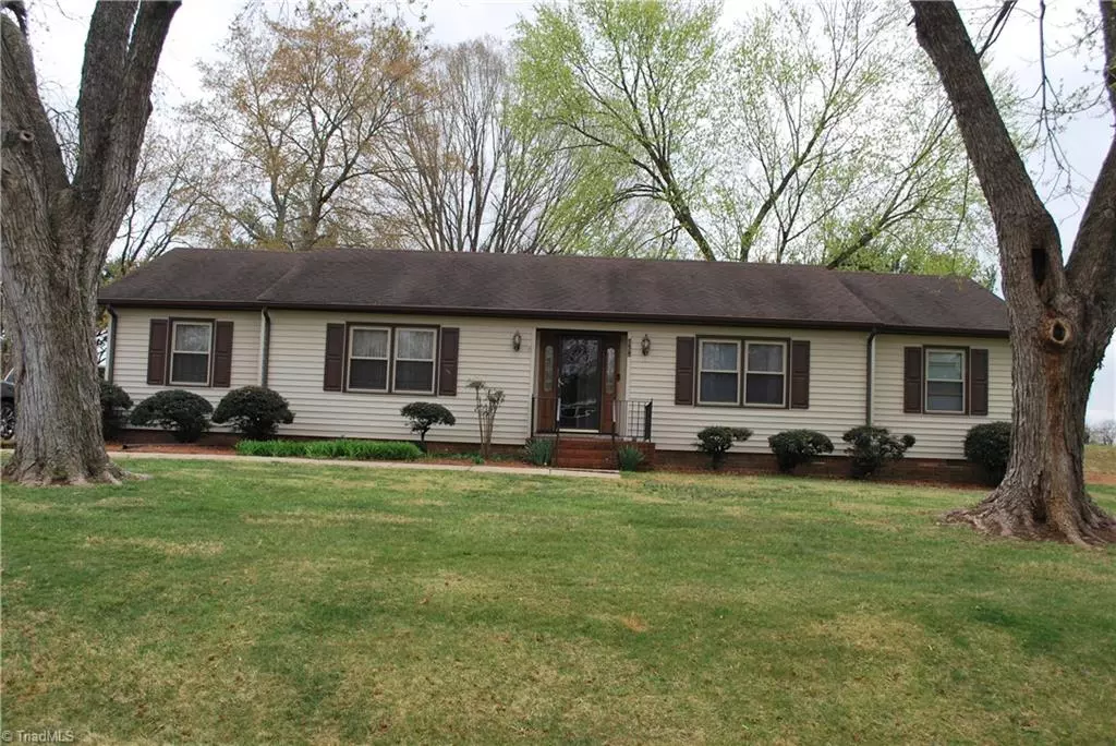Mocksville, NC 27028,154 Meadowview RD