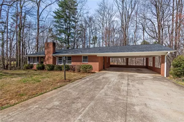 Rural Hall, NC 27045,1051 Payne RD