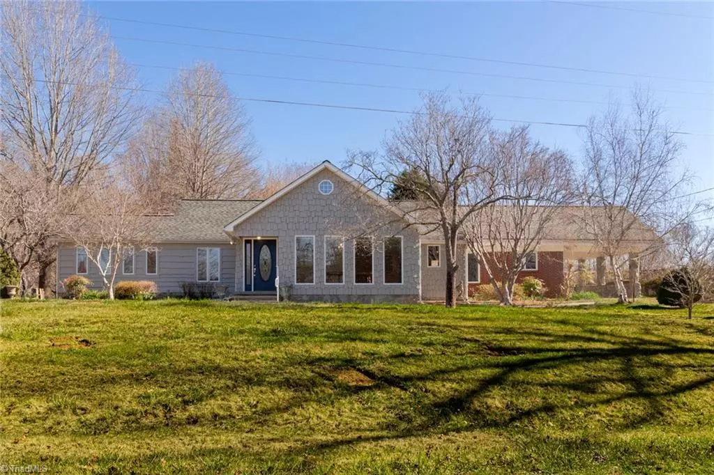 North Wilkesboro, NC 28659,379 Woodhaven RD