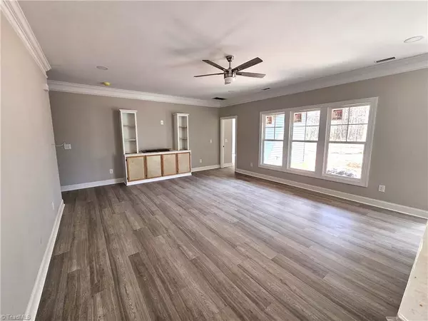 King, NC 27021,144 Goff RD