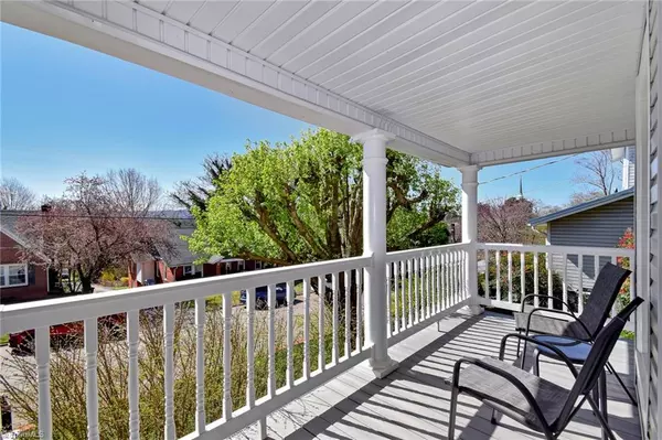 North Wilkesboro, NC 28659,410 E ST
