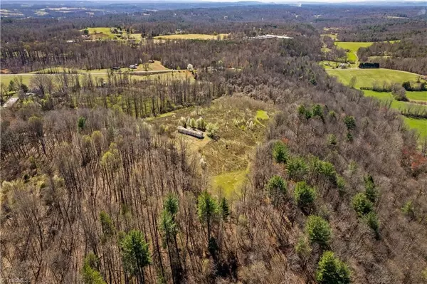 Roaring River, NC 28669,1643 White Plains RD