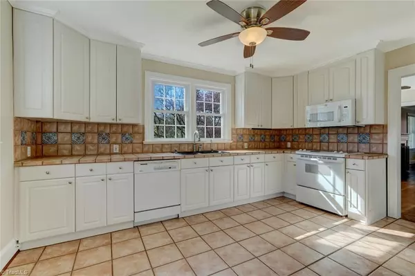 Reidsville, NC 27320,612 Parkway BLVD