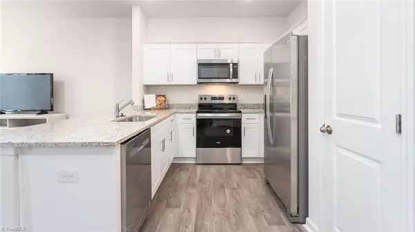 Greensboro, NC 27405,1404 Maltese LN