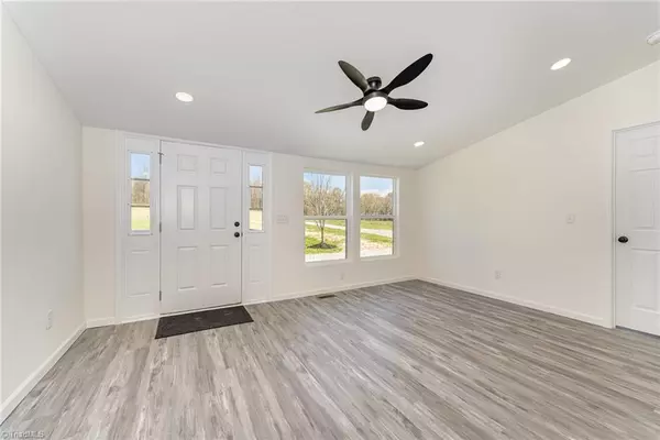 Ramseur, NC 27316,5006 Old Coleridge RD