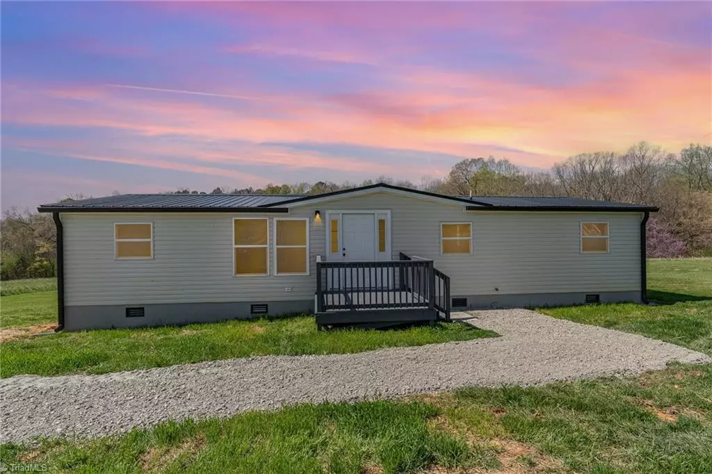 Ramseur, NC 27316,5006 Old Coleridge RD