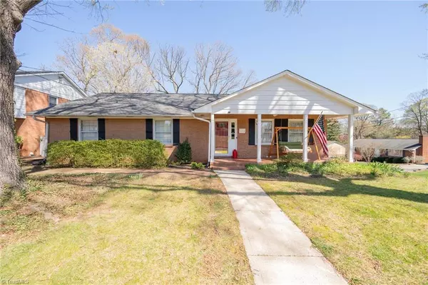 1543 Ireton LN, Winston-salem, NC 27103