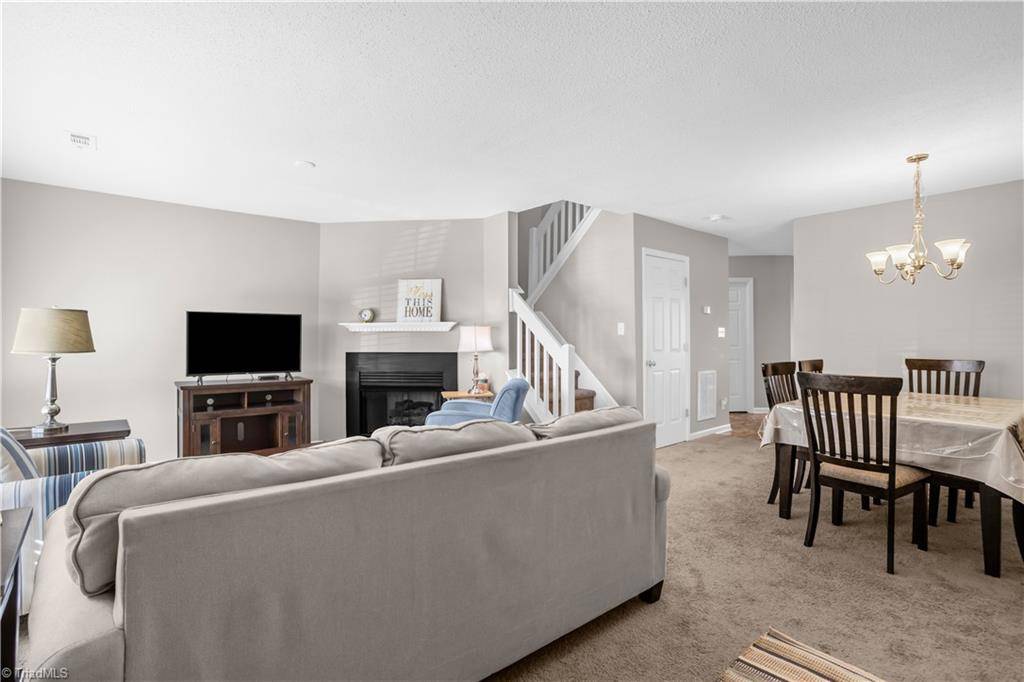 Greensboro, NC 27410,11 Meadow Crossing CT