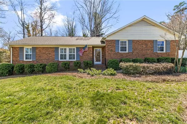 707 Leawood DR, Greensboro, NC 27410
