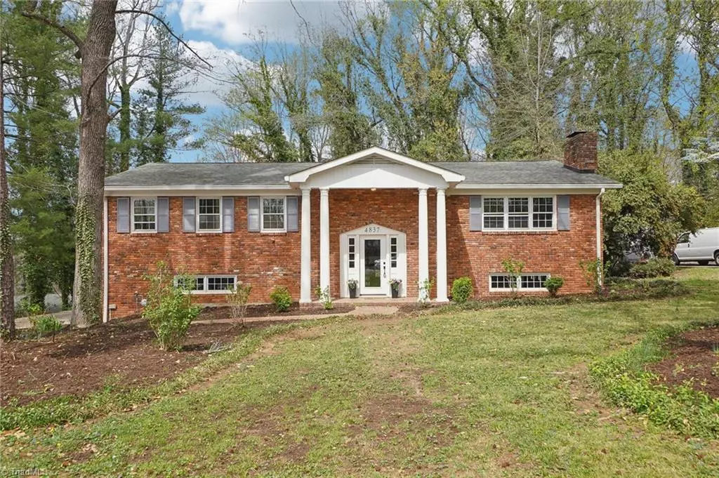 Winston-salem, NC 27103,4837 Hawkwood TRL