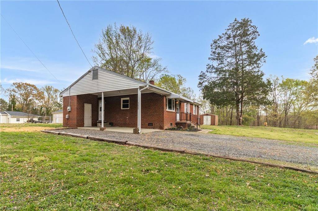 Greensboro, NC 27405,4628 & 4626 ZZ Old Burlington RD