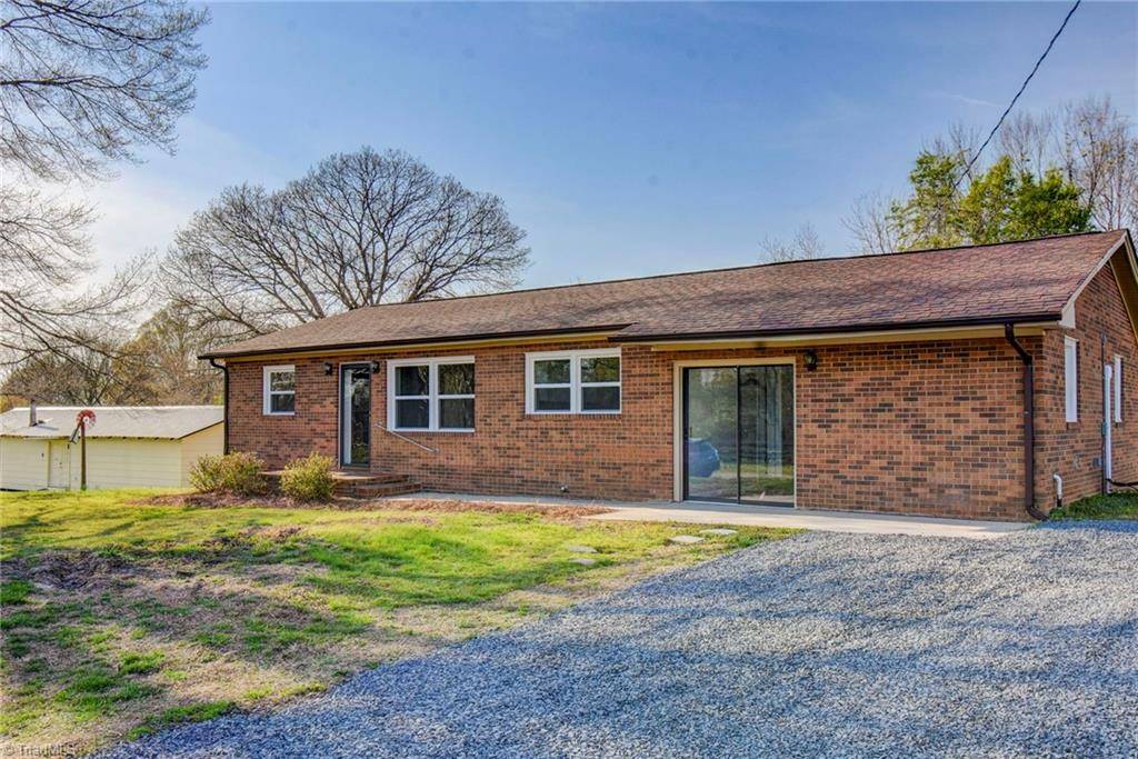 Eden, NC 27288,211 Riverside CIR