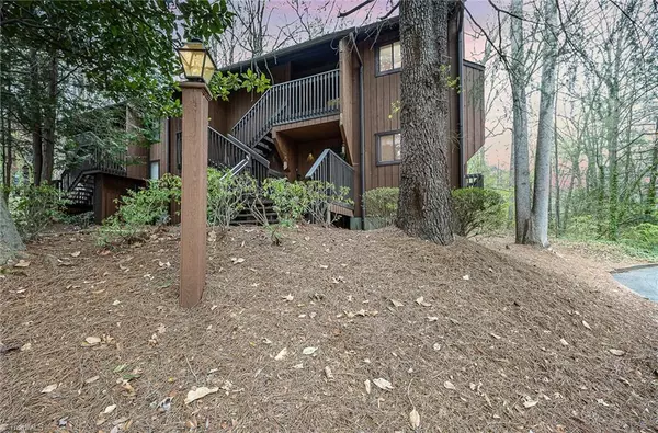 158 Cedar Lake TRL, Winston-salem, NC 27104