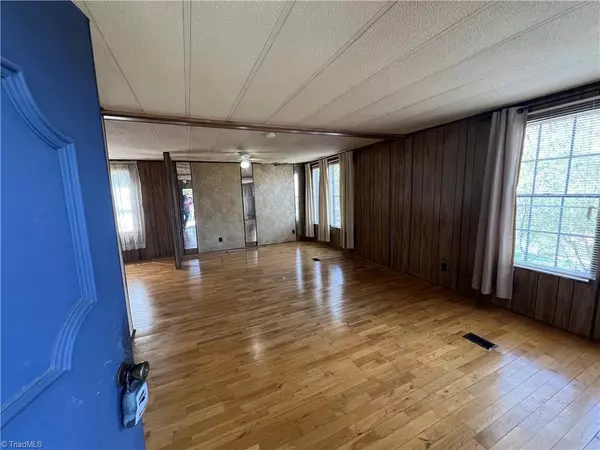 Kernersville, NC 27284,9238 Glen Cross DR