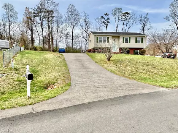 Mount Airy, NC 27030,147 Scarlet LN