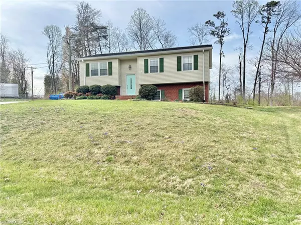 Mount Airy, NC 27030,147 Scarlet LN