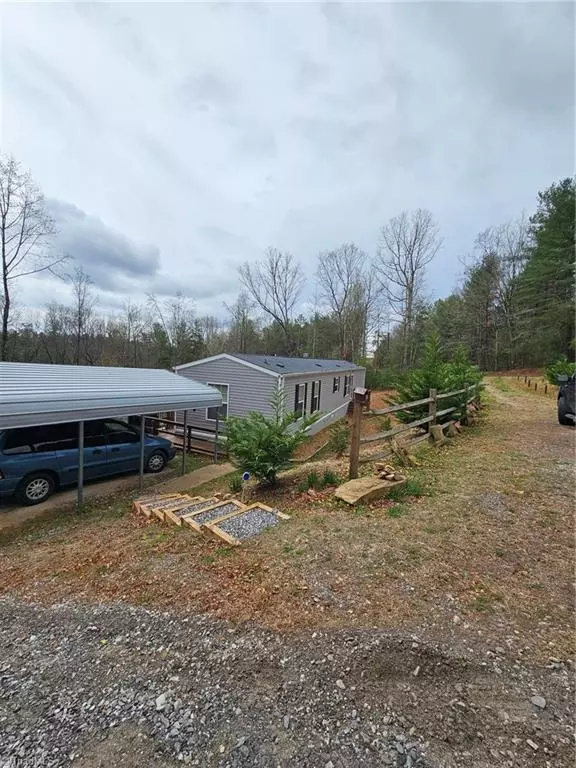 North Wilkesboro, NC 28659,2390 Elledge Mill RD