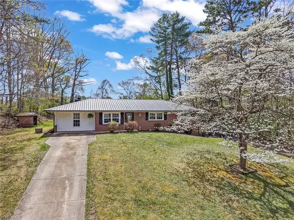 Pfafftown, NC 27040,4334 Wesmar DR